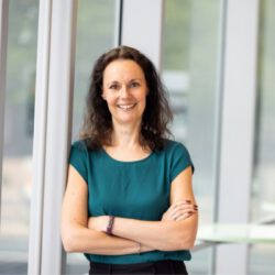 Dr. Corine Boon